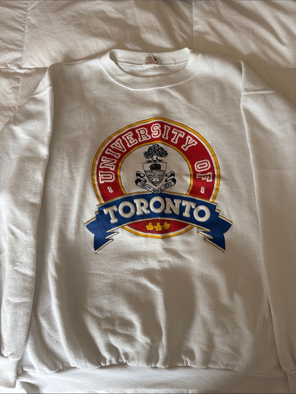 VINTAGE University of Toronto White Crewneck Sweatshirt